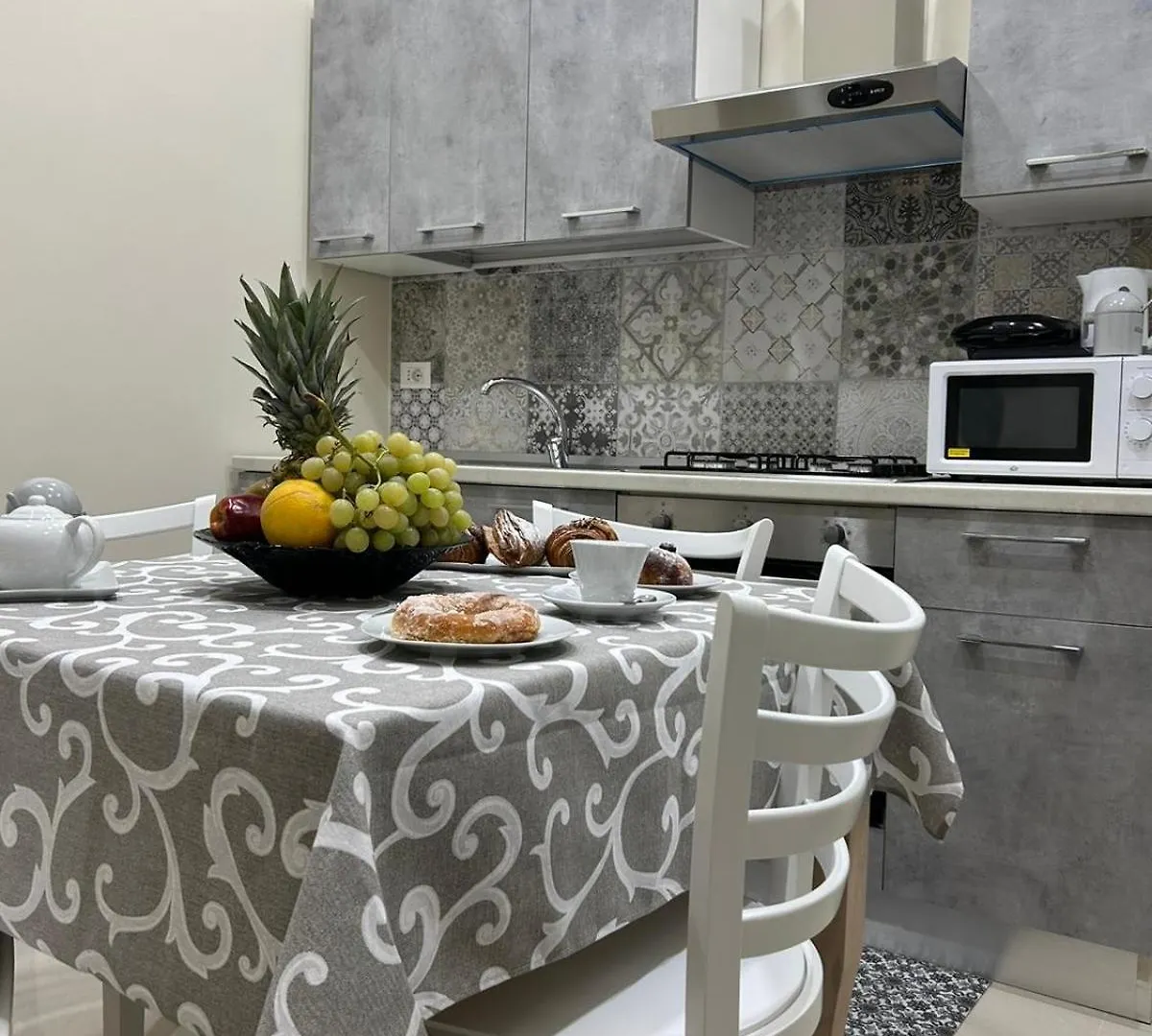 Home Angelo Custode location